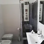 Bed & Breakfast Black-and-white