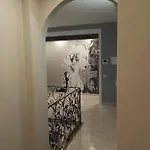 Black-and-white 4*