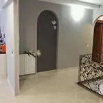 Black-and-white Bed & Breakfast Gallipoli