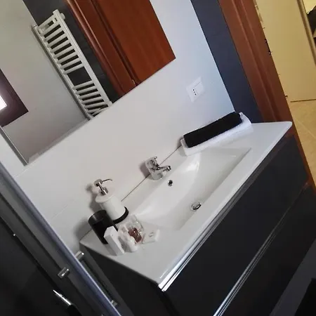 Black-and-white Bed & Breakfast 3*