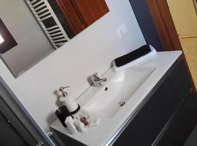 Black-and-white Bed & Breakfast 4*