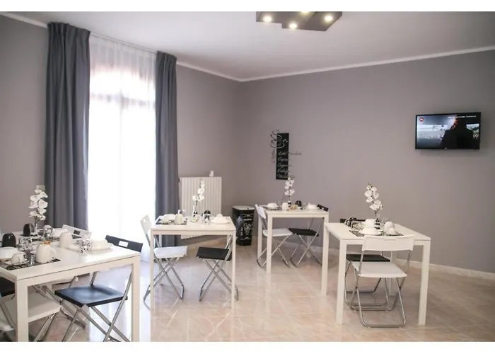 Black-and-white Gallipoli